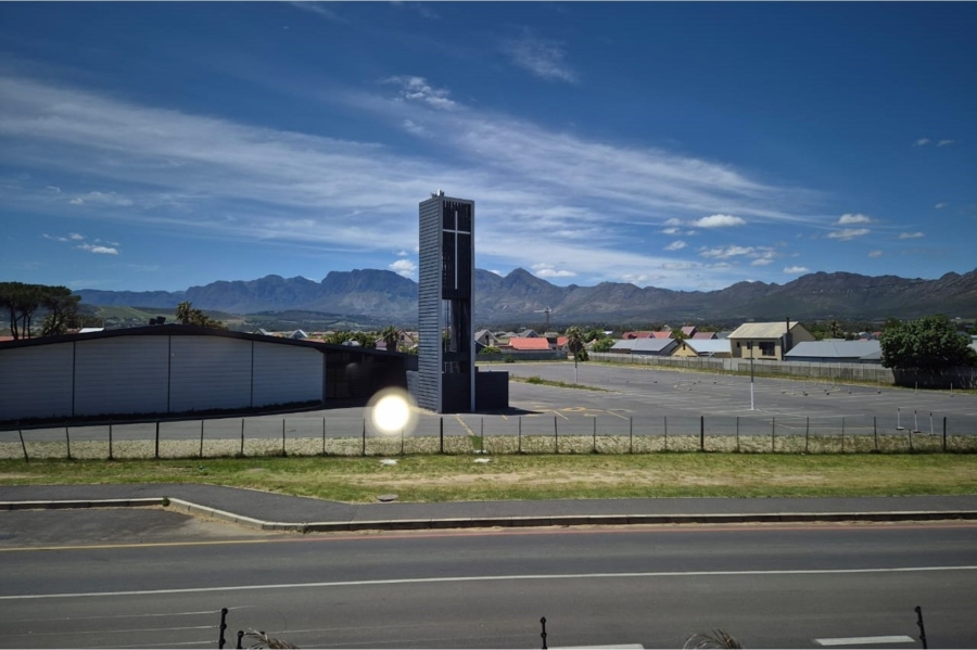 3 Bedroom Property for Sale in Onverwacht Western Cape
